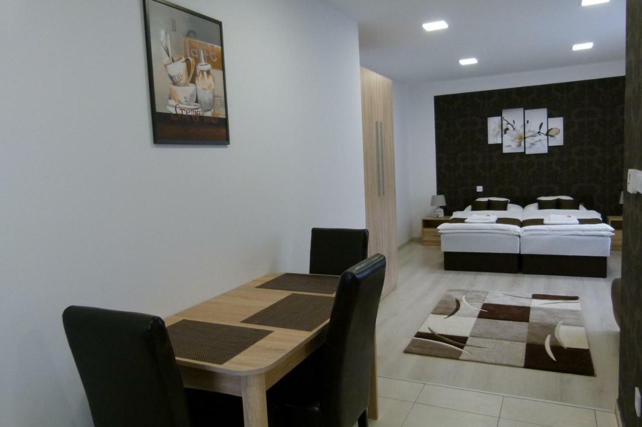 זלאגרסג Wolf House Apartman מראה חיצוני תמונה