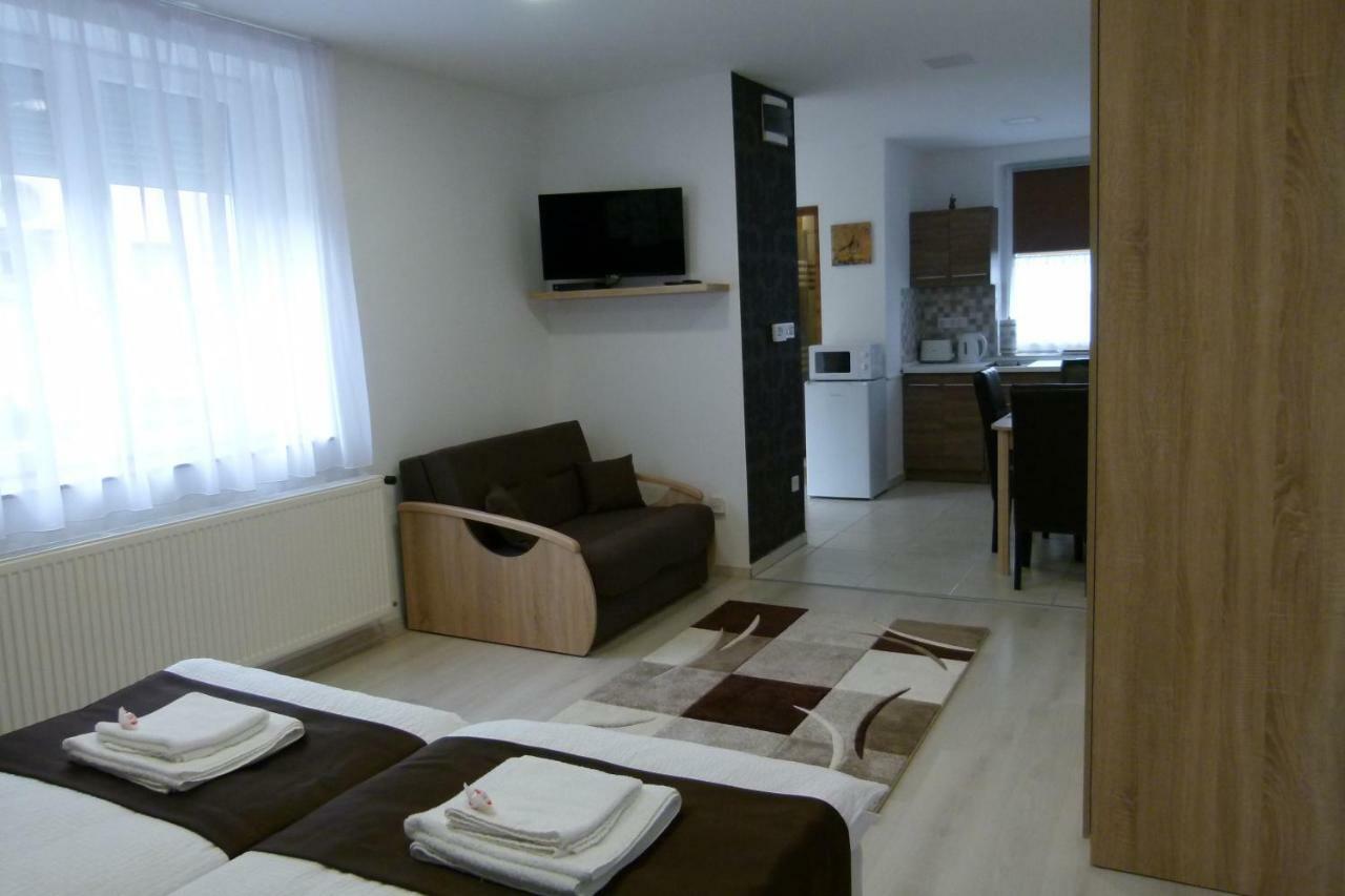 זלאגרסג Wolf House Apartman מראה חיצוני תמונה