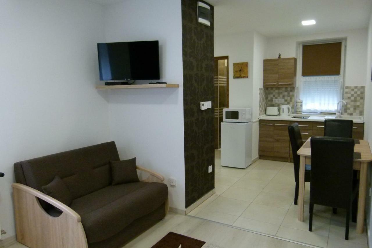 זלאגרסג Wolf House Apartman מראה חיצוני תמונה