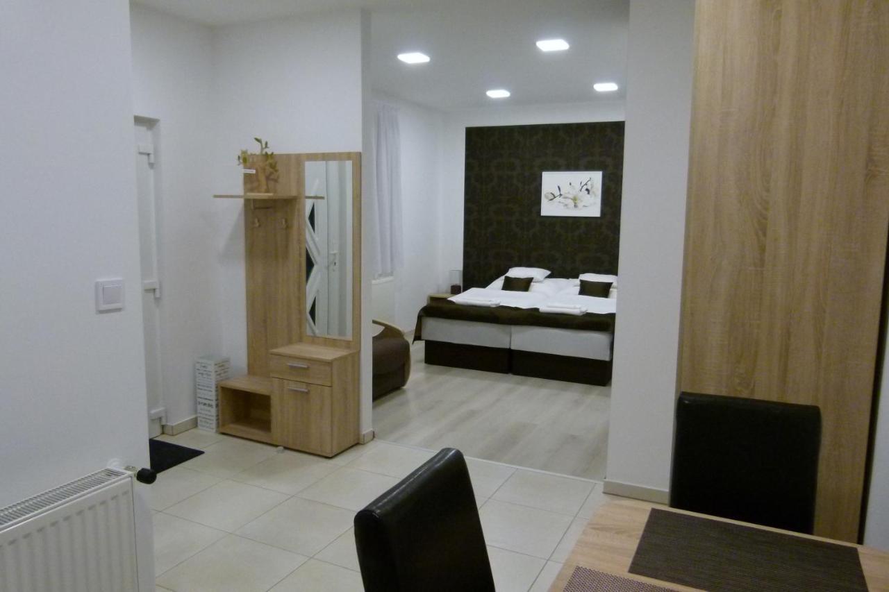 זלאגרסג Wolf House Apartman מראה חיצוני תמונה
